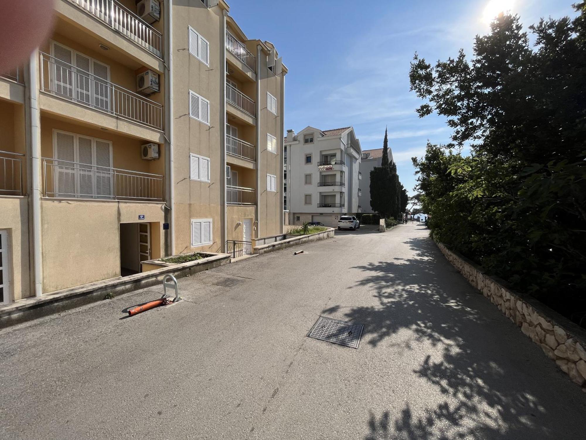 Apartments Diana มาคาร์สกา ภายนอก รูปภาพ